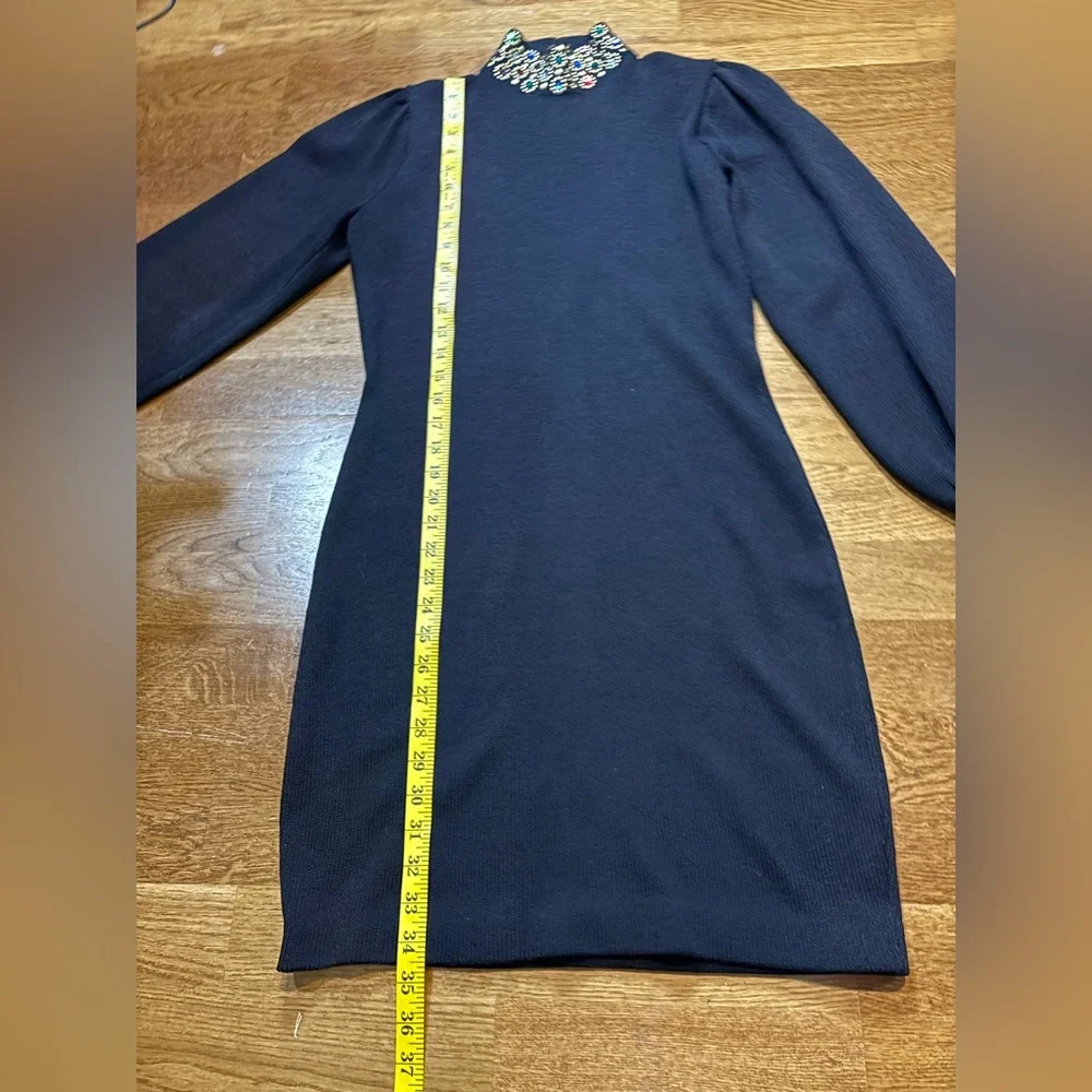 Vintage St.John Santana Knit Black Embellished Dress Jeweled Collar Size 4 - Picture 13 of 16